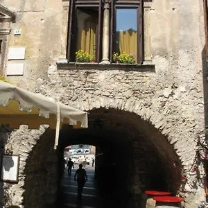  Apartment Palazzo Fregoso Italien
